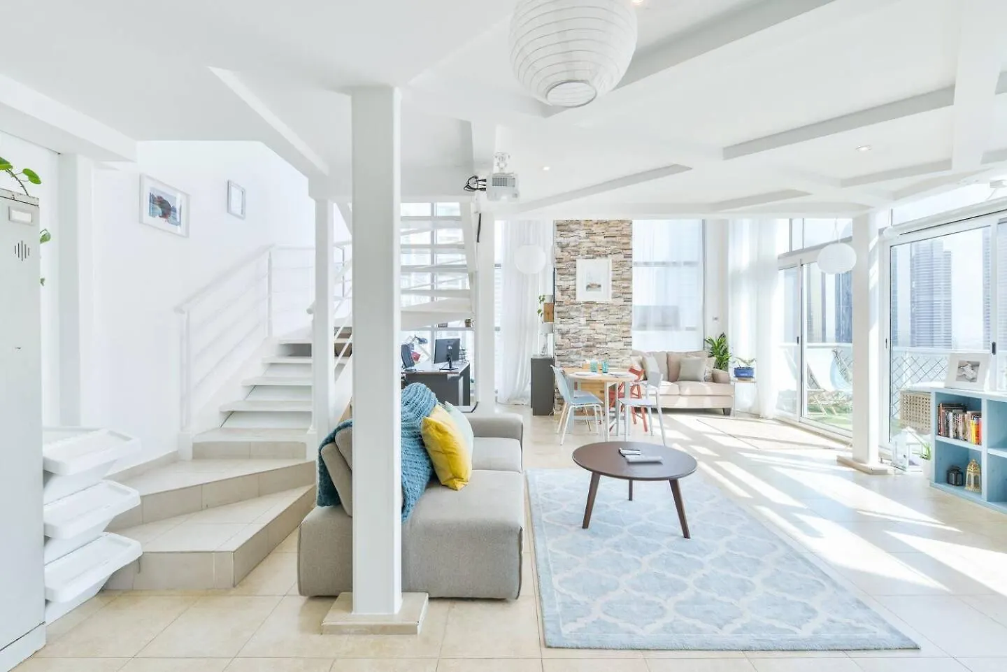 Jlt Spacious Corner Duplex Loft Panoramic Views Dubai